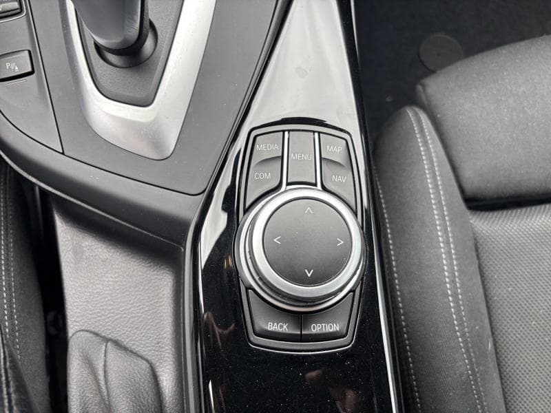 BMW Serie 1 118 1.5i 136cv | GPS | Capteurs Av+Ar | Clim auto | Cruise control - 20