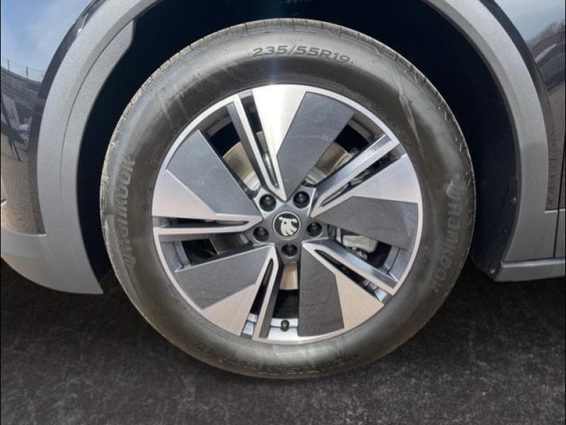 Skoda Elroq 85*Corporate*Att rem*Heat pump* - 10