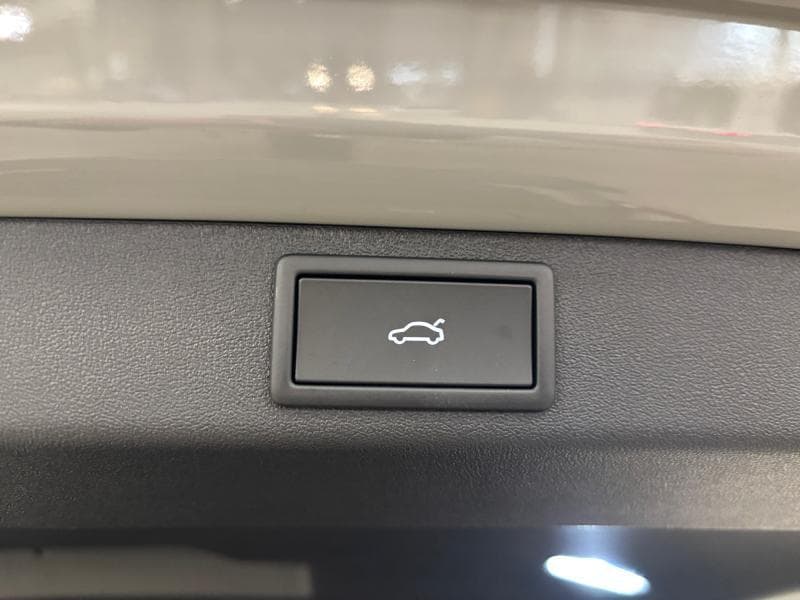 Skoda Elroq Corporate 85 77kWh 286cv Dispo 10/2026 - 33