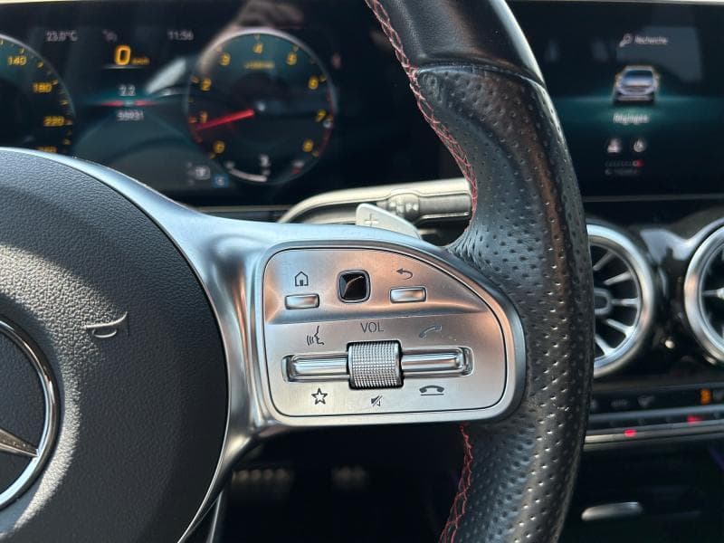 Mercedes-Benz GLA 180 AMG Line | 1.3 L 136Cv | Caméra | GPS | Virtual Cockpit | Capteurs AV+AR - 25