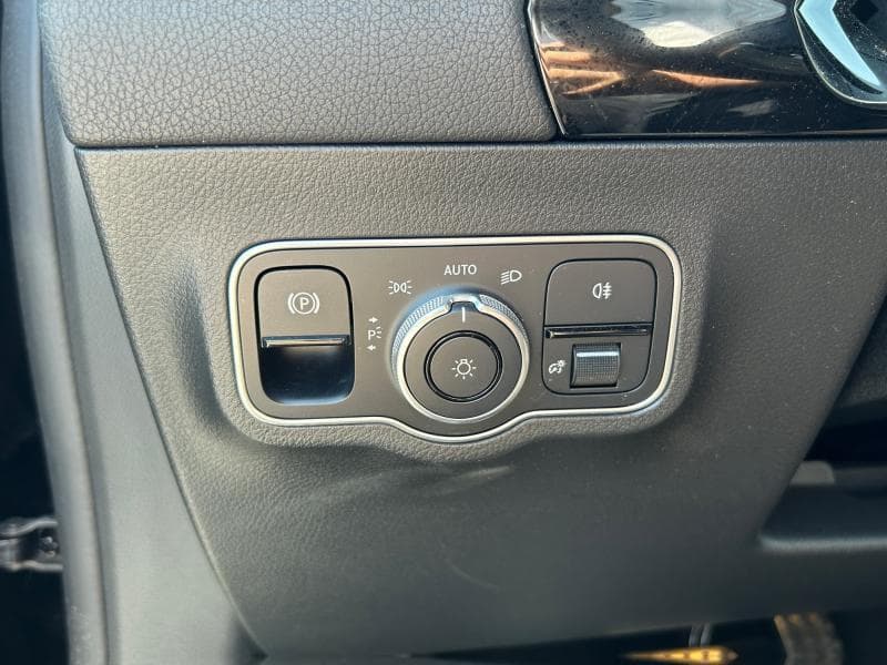 Mercedes-Benz GLA 180 AMG Line | 1.3 L 136Cv | Caméra | GPS | Virtual Cockpit | Capteurs AV+AR - 28