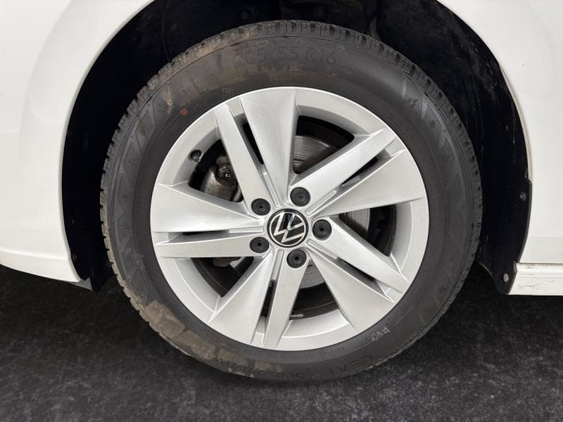 Volkswagen Golf Life | 1.5 TSI 131cv | Carplay | Caméra | GPS | Sièges Av chauffants - 9