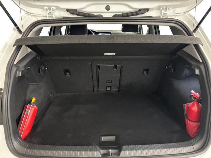Volkswagen Golf Life | 1.5 TSI 131cv | Carplay | Caméra | GPS | Sièges Av chauffants - 17