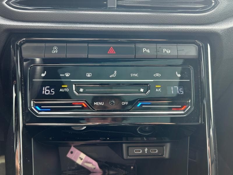 Volkswagen T-Roc Style | 2.0 TDI 150cv | Carplay | Caméra | Toit ouvrant | Sièges Av chauffants - 20