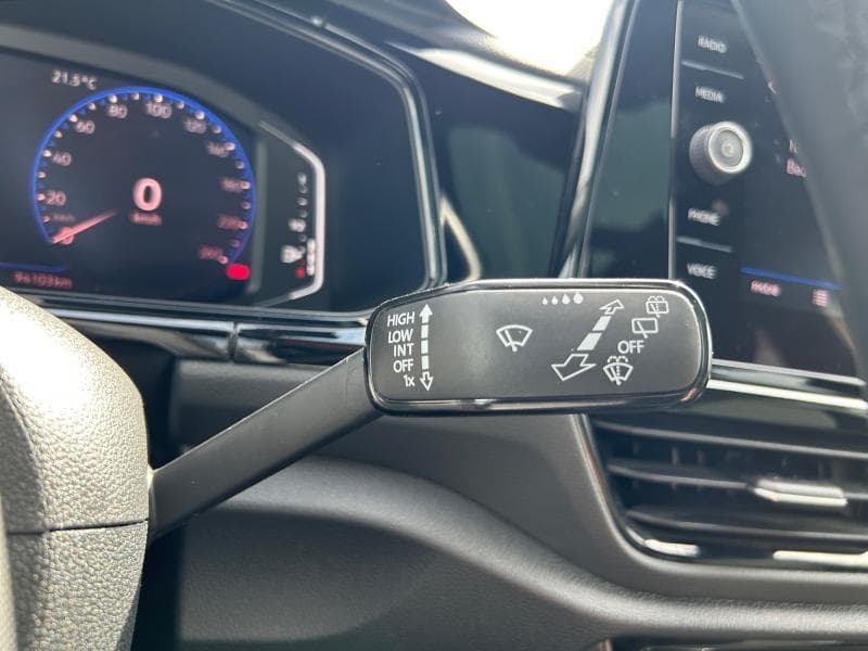 Volkswagen T-Roc Style | 2.0 TDI 150cv | Carplay | Caméra | Toit ouvrant | Sièges Av chauffants - 25