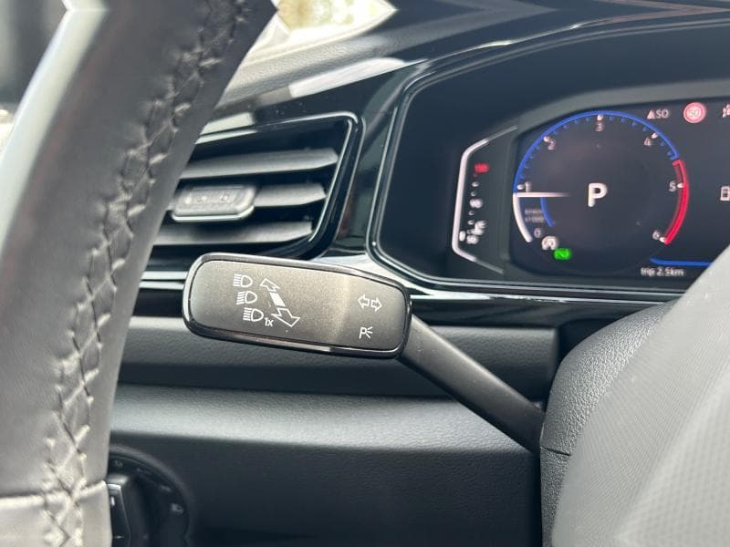 Volkswagen T-Roc Style | 2.0 TDI 150cv | Carplay | Caméra | Toit ouvrant | Sièges Av chauffants - 24