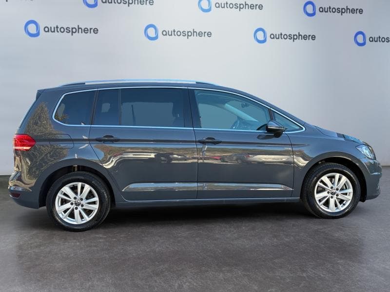 Volkswagen Touran HighLine Business - 4