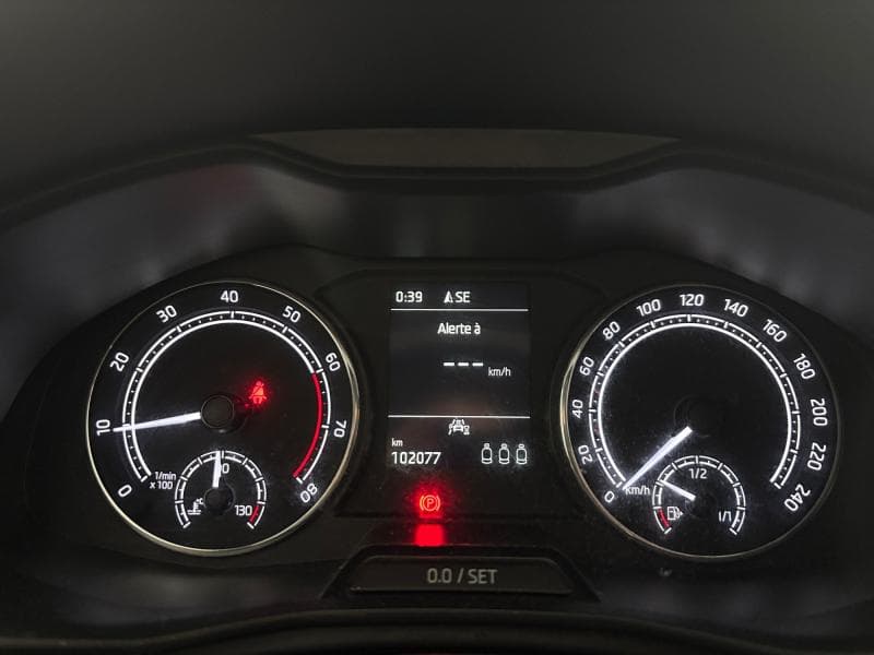 Skoda Scala Ambition | 1.0 TSI 95cv | Carplay | GPS | Sièges Av chauffants | Clim auto - 14