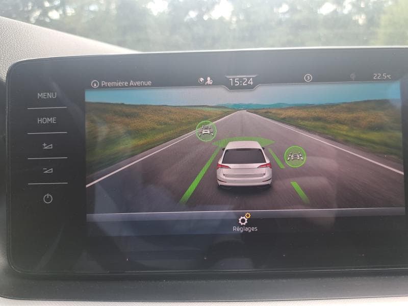 Skoda Scala Ambition | 1.0 TSI 95cv | Carplay | GPS | Sièges Av chauffants | Clim auto - 18