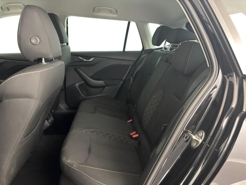 Skoda Kamiq Clever | 1.0 TSI 110cv | Carplay | Caméra | GPS | Virtual Cockpit - 16