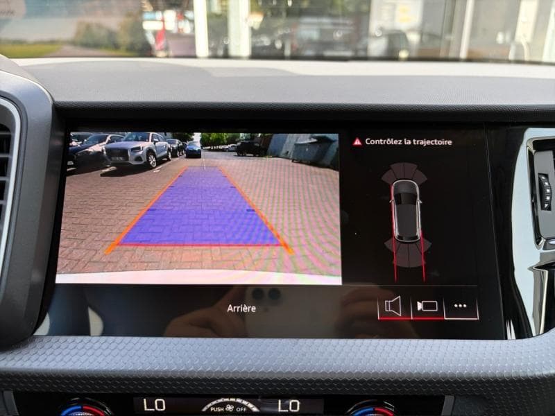 Audi A1 S-Line | 1.0 TFSI 116cv | Carplay | Caméra | Capteurs Av+Ar | Cruise control - 24