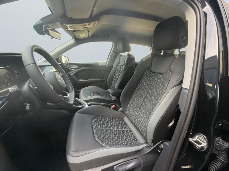 Audi A1 S-Line| 1.0 TFSI 116cv | Carplay | Capteurs AV+AR | Caméra | Clim auto @ Jantes alu | Led | Virtual Cockpit - 10