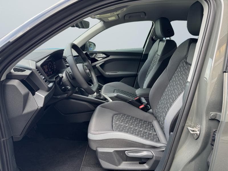 Audi A1 S-Line | 1.0 TFSI 116 cv | Carplay | Camera | Capteurs Av/Ar | LED - 11