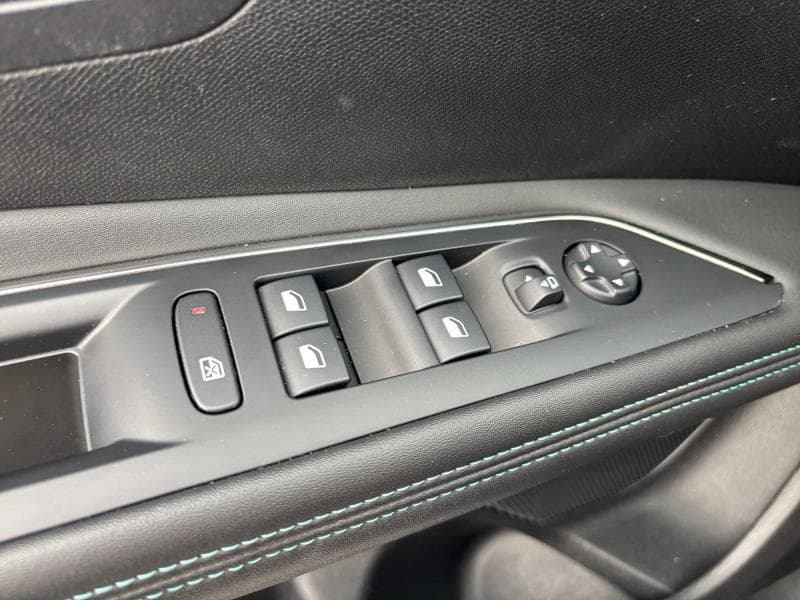 Peugeot 3008 Allure | 1.5 HDI 131cv | Carplay | Caméra | GPS | Attelage - 25