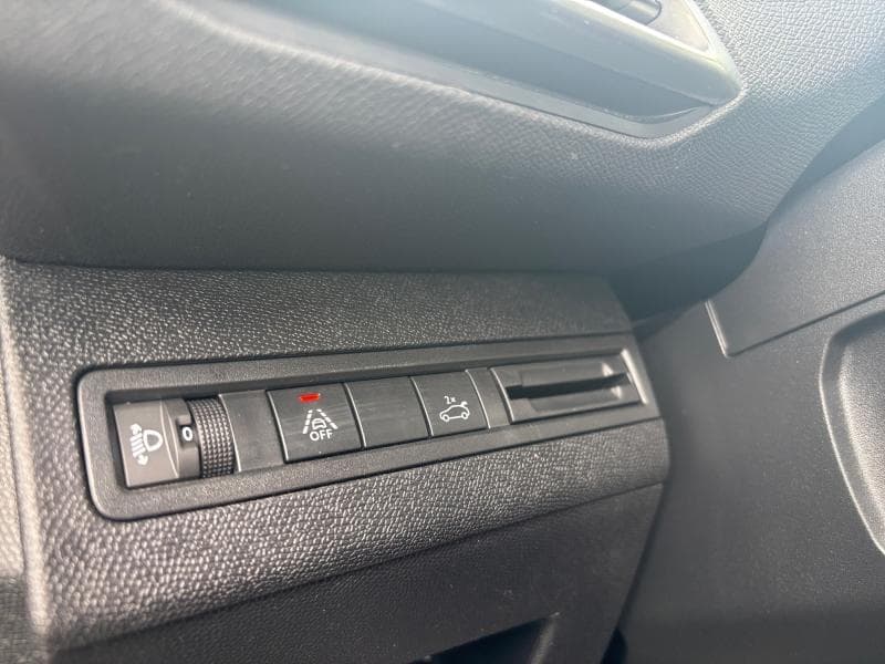 Peugeot 3008 Allure | 1.5 HDI 131cv | Carplay | Caméra | GPS | Attelage - 24