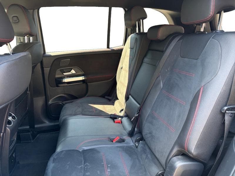 Mercedes-Benz GLB 180 Pack AMG | 1.3 136cv | 7 Places | Carplay | Caméra | Attelage - 14