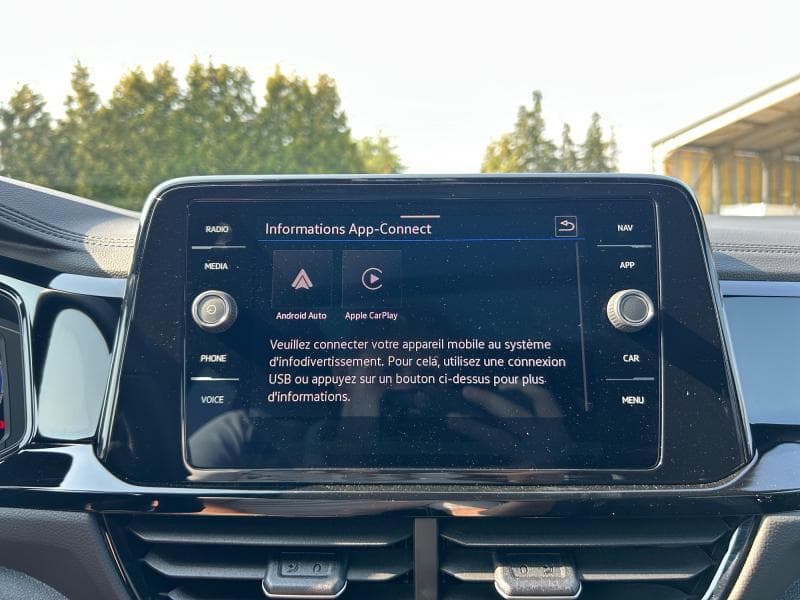 Volkswagen T-Roc R-line | 1.5 TSI 150cv | Carplay | Caméra | Toit ouvrant | Sièges Av chauffants - 17