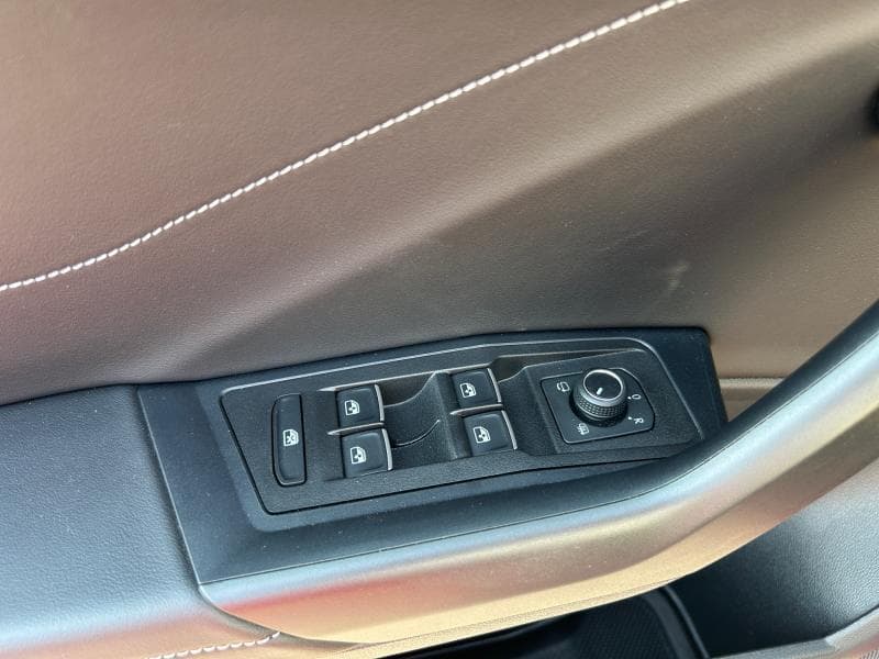 Volkswagen T-Roc R-line | 1.5 TSI 150cv | Carplay | Caméra | Toit ouvrant | Sièges Av chauffants - 27