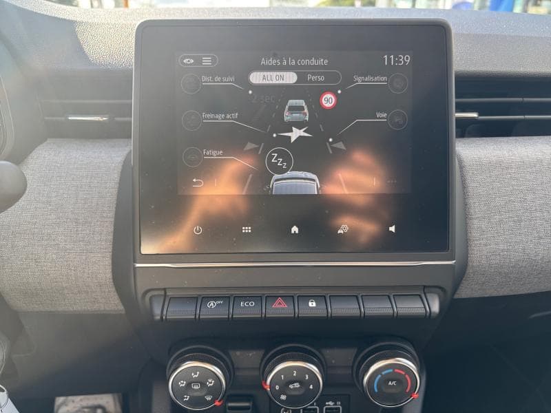 Renault Clio Evolution | 1.0 Tce 90 cv | Carplay | Cruise | Clim | Capteurs arr - 17