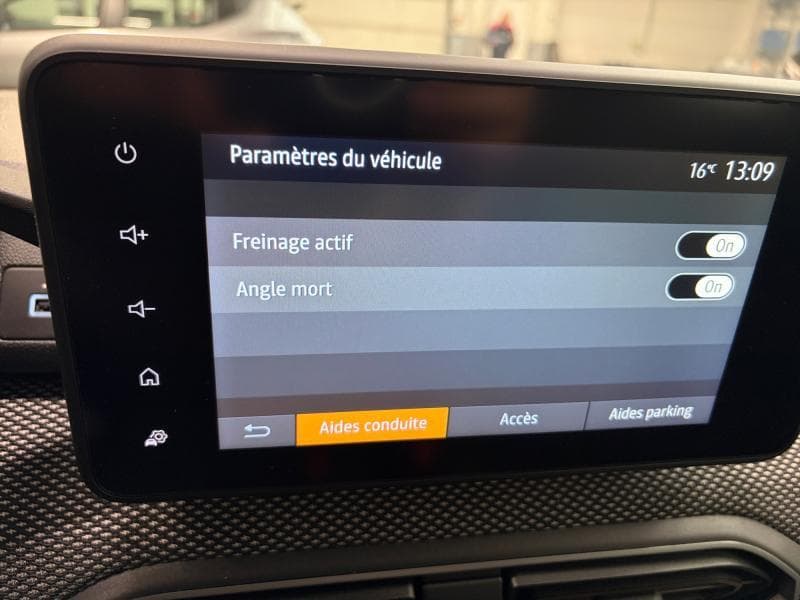 Dacia Sandero Expression | 1.0 TCe 90cv CVT | Boite Auto | GPS | Caméra - 22
