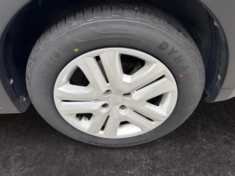 Dacia Sandero Expression | 1.0 TCe 90cv CVT | Boite Auto | GPS | Caméra - 9