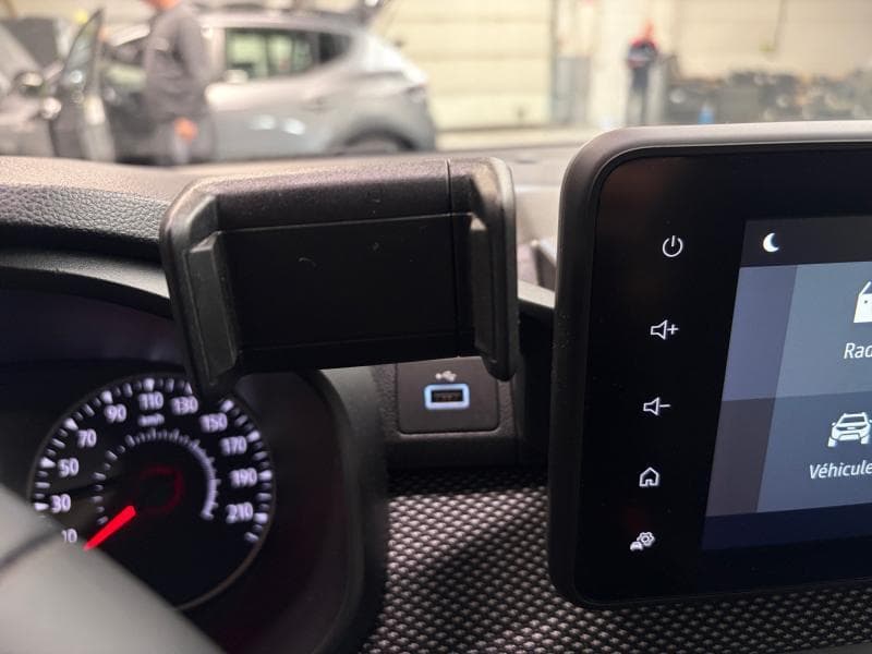 Dacia Sandero Expression | 1.0 TCe 90cv CVT | Boite Auto | GPS | Caméra - 25