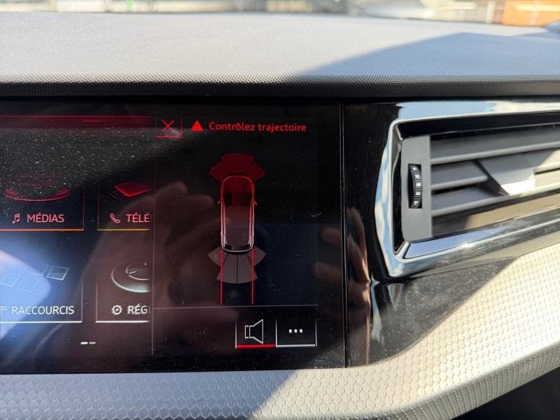 Audi A1 1.0 116cv | GPS | régulateur de vitesse add |  clim auto bi zone | - 25