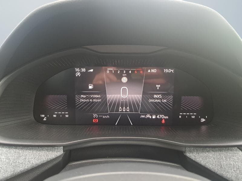 Skoda Kamiq Selection | 1.0 TSI 115cv | Carplay | Camera | Led Matrix | Attelage - 15