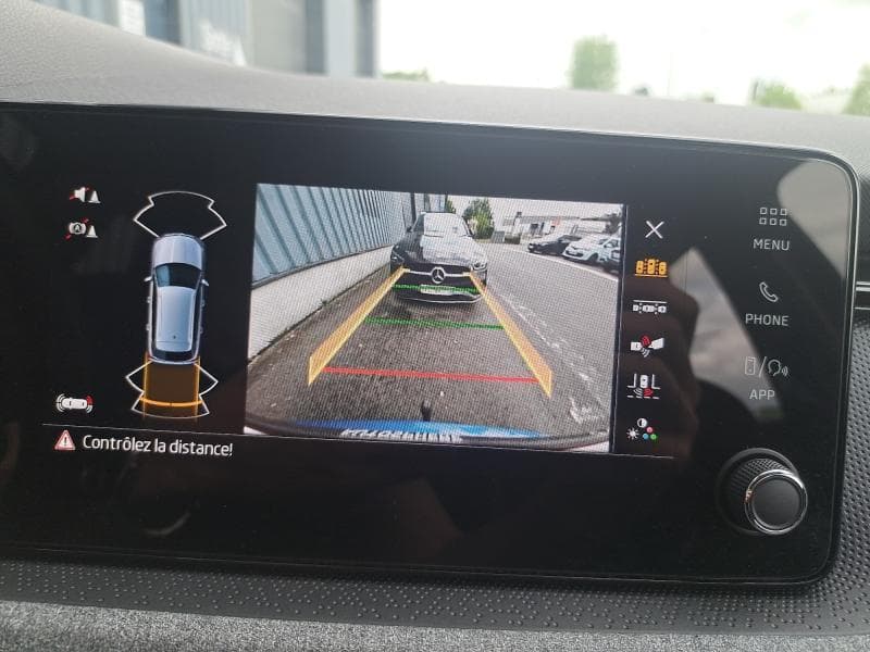 Skoda Kamiq Selection | 1.0 TSI 115cv | Carplay | Camera | Led Matrix | Attelage - 24