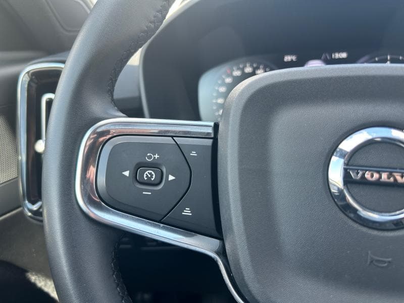Volvo XC40 Core | 1.5T 129cv | Carplay | GPS | Caméra | Sièges Av chauffants - 23