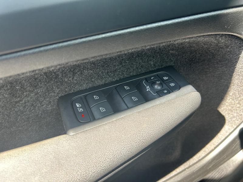Volvo XC40 Core | 1.5T 129cv | Carplay | GPS | Caméra | Sièges Av chauffants - 28