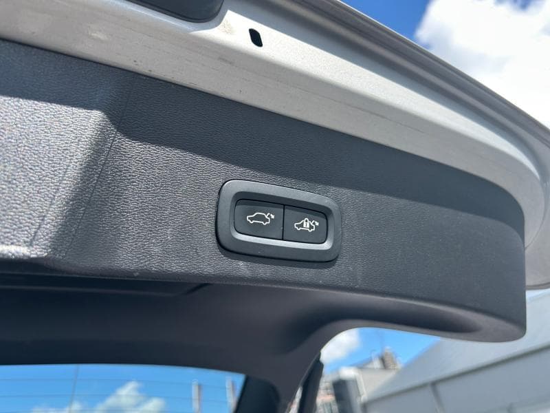 Volvo XC40 Core | 1.5T 129cv | Carplay | GPS | Caméra | Sièges Av chauffants - 29