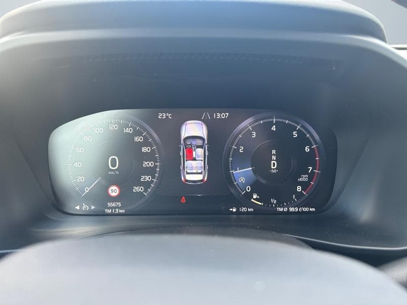 Volvo XC40 Core | 1.5T 129cv | Carplay | GPS | Caméra | Sièges Av chauffants - 14
