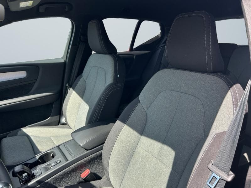 Volvo XC40 Core | 1.5T 129cv | Carplay | GPS | Caméra | Sièges Av chauffants - 10
