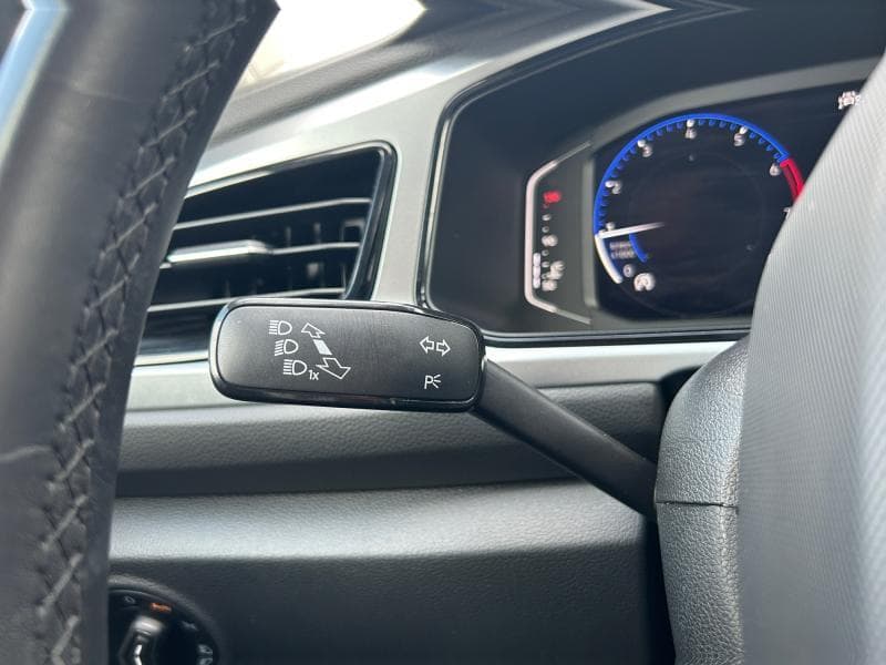 Volkswagen T-Roc Life | 1.0 TSI 110cv | Carplay | Capteurs Av+Ar | Virtual Cockpit | Clim auto - 26