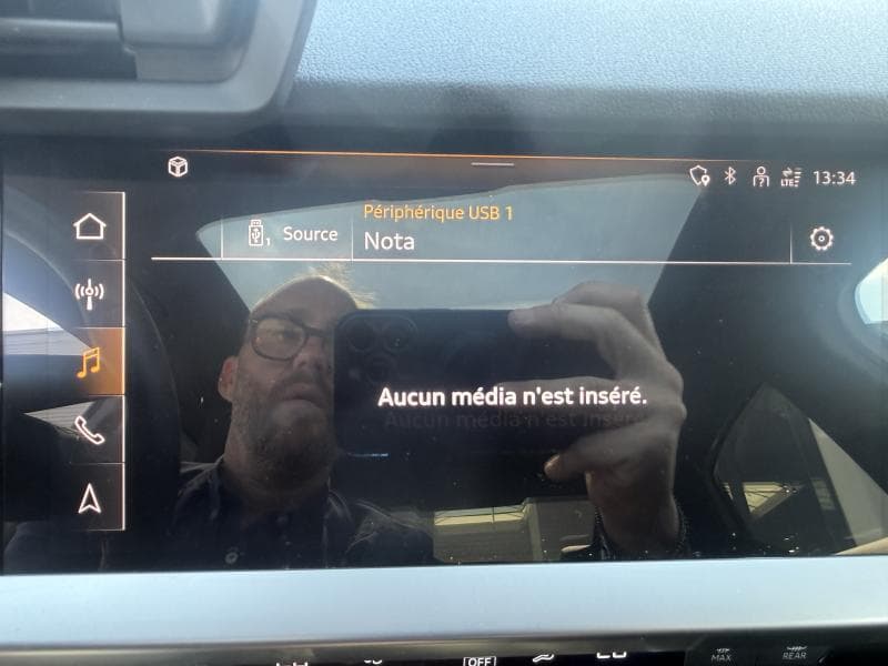 Audi A3 S-Line | 2.0 TDI 116cv | Carplay | Toit ouvrant | Caméra | GPS - 31