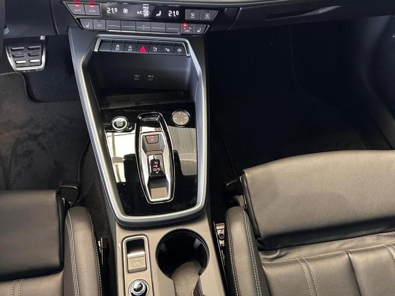 Audi A3 Sportback S-Line - 5