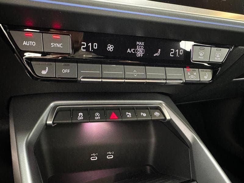 Audi A3 Sportback S-Line int et ext | 1.5 TFSI 116 CV | Boite auto | Camera | LED | Sieges av chauffants | + kit hiver | kms evolutifs - 11