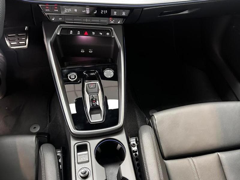 Audi A3 Sportback S-Line int et ext | 1.5 TFSI 116 CV | Boite auto | Camera | LED | Sieges av chauffants | + kit hiver | kms evolutifs - 15