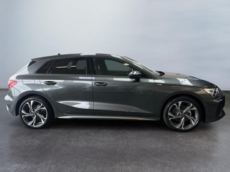 Audi A3 Sportback S-Line int et ext | 1.5 TFSI 116 CV | Boite auto | Camera | LED | Sieges av chauffants | + kit hiver | kms evolutifs - 4