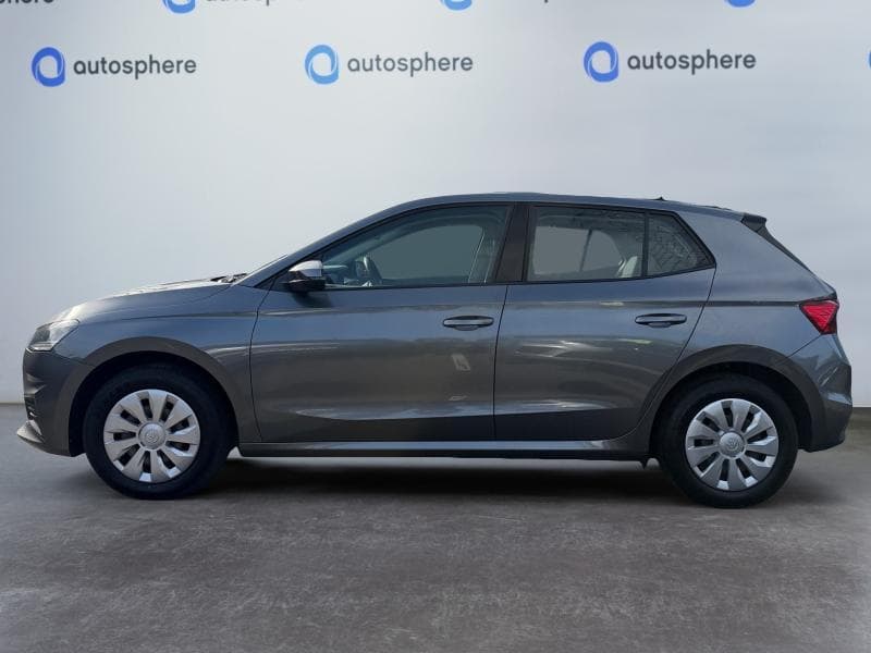 Skoda Fabia Active | 1.0 MPi 65 cv | Clim | Capteurs arr | Carplay | Bluetooth - 4