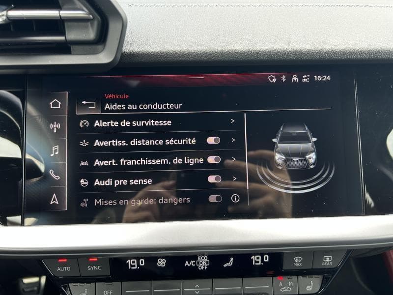 Audi A3 Sportback S-Line int et ext | 1.0 TFSI 110 CV | Boite auto | Capteurs av et arr | GPS | Carplay - 26