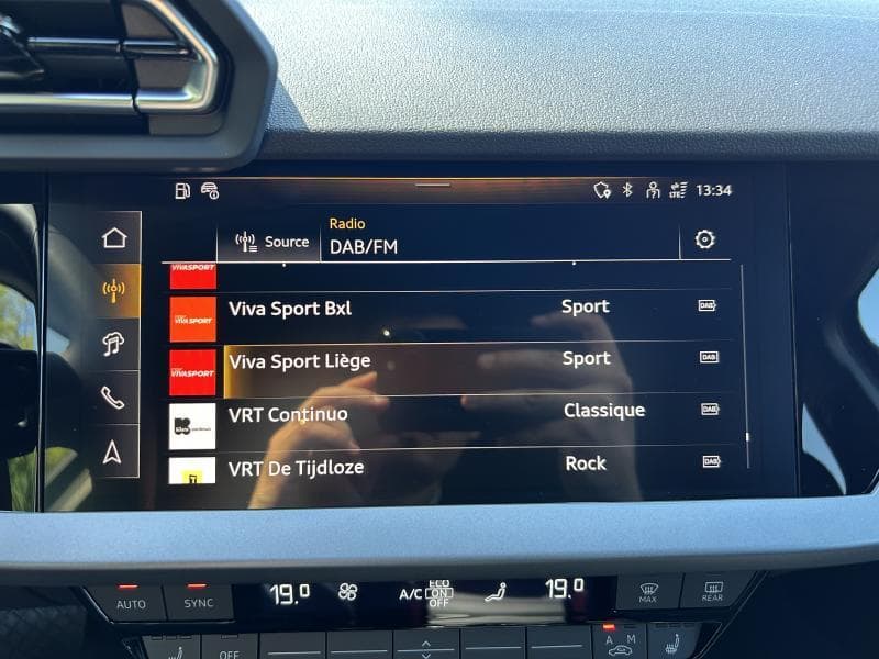 Audi A3 Sportback Advanced | 1.5 TFSI 116 CV | Boite auto | Camera | GPS | Carplay | + kit hiver | kms evolutifs - 22