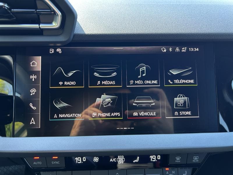 Audi A3 Sportback Advanced | 1.5 TFSI 116 CV | Boite auto | Camera | GPS | Carplay | + kit hiver | kms evolutifs - 27