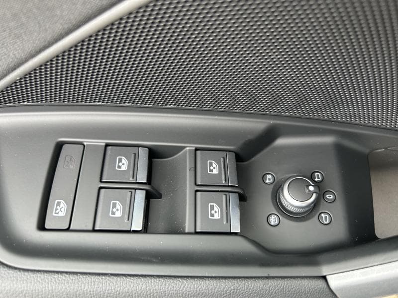 Audi A3 Sportback Advanced | 1.5 TFSI 116 CV | Boite auto | Camera | GPS | Carplay | + kit hiver | kms evolutifs - 36