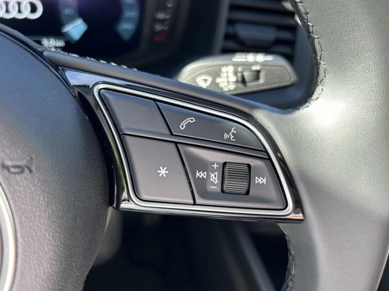 Audi A1 Sportback S-Line ext | 1.0 TFSI 95 CV | Boite auto | Camera | GPS | Carplay | + kit hiver | kms evolutifs - 29