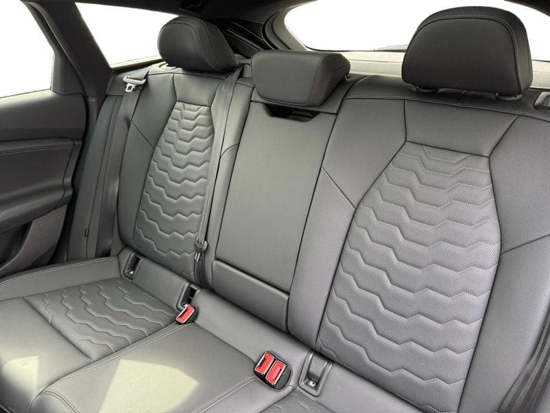 Audi A6 Avant e-tron - 10