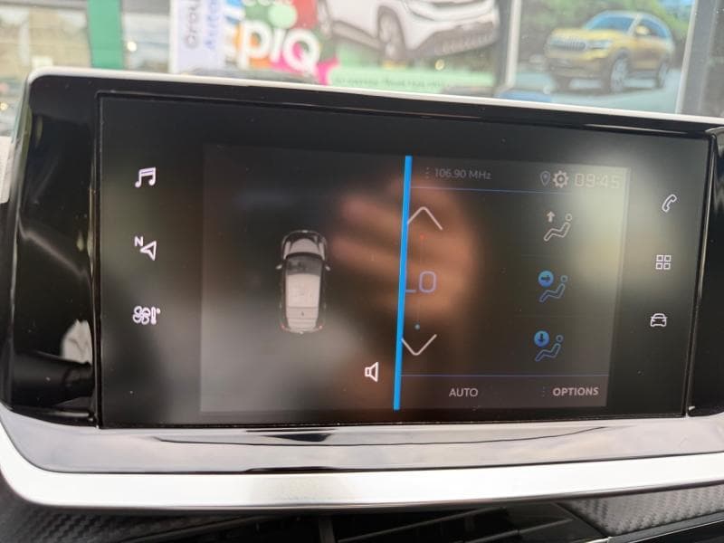 Peugeot 208 Allure | 1.5 diesel 102 cv | clim auto | attache remorque | carplay - 16