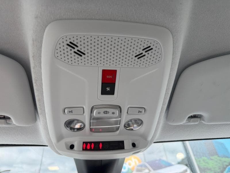 Peugeot 208 Allure | 1.5 diesel 102 cv | clim auto | attache remorque | carplay - 25