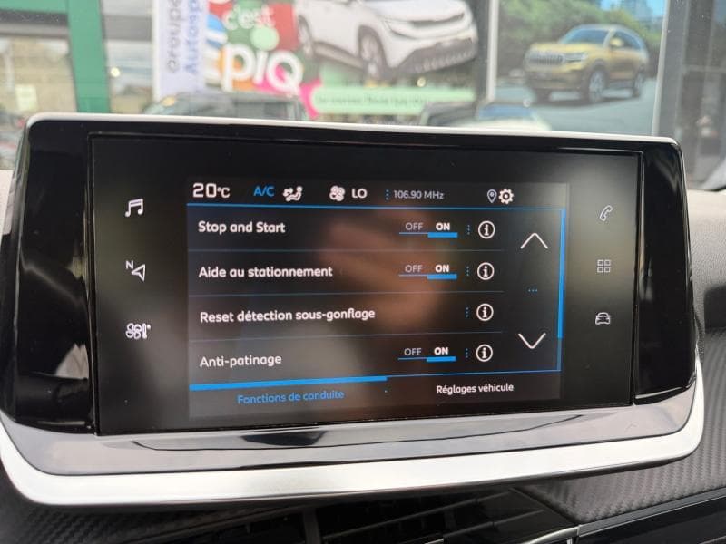 Peugeot 208 Allure | 1.5 diesel 102 cv | clim auto | attache remorque | carplay - 18